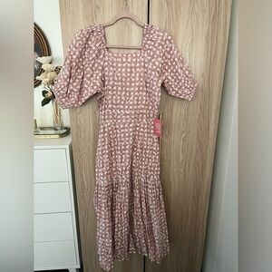 Ivy City Co Ariel Dress in Pink Floral